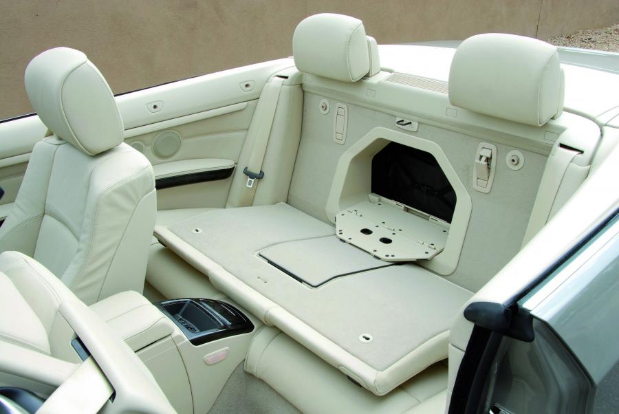  BMW 3-Series Convertible 2007 года  (фото 100 из 239)
